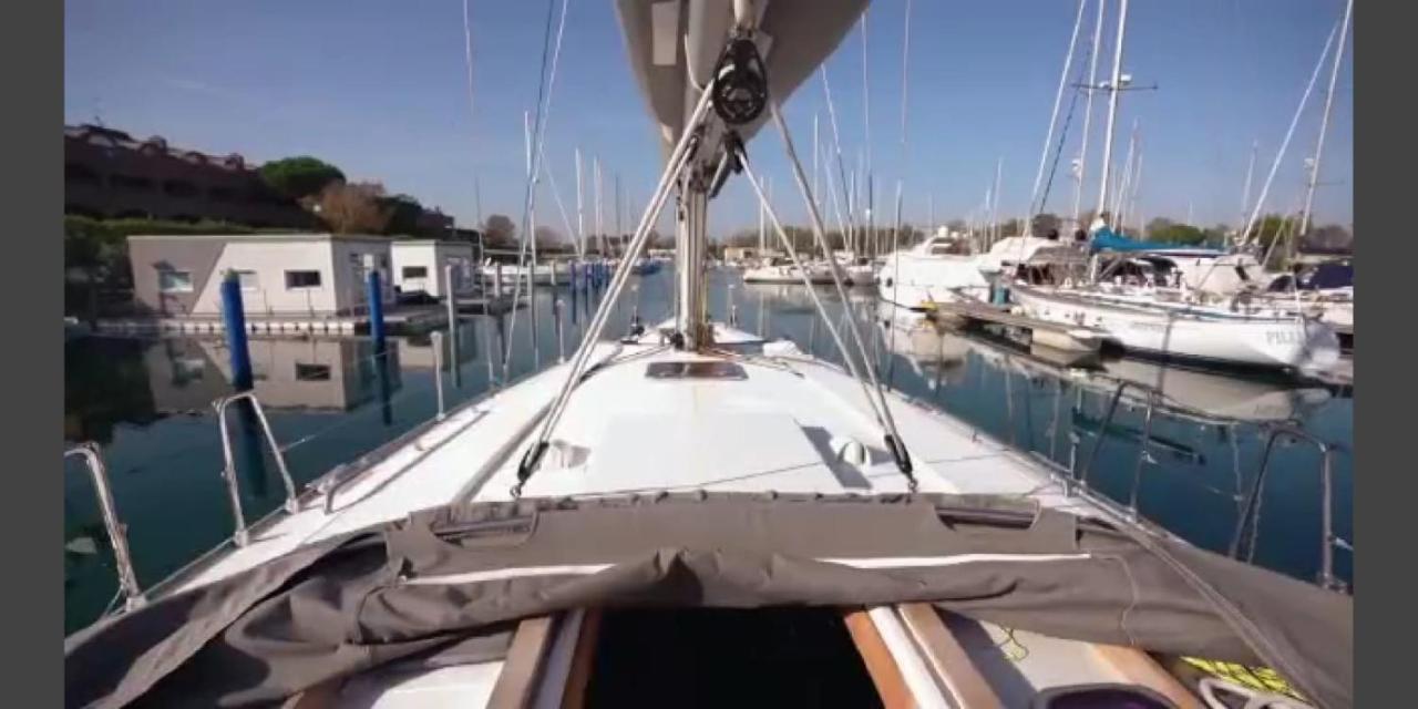 Marina Degli Estensi Floating Resort Llido Degli Estensi Exterior foto