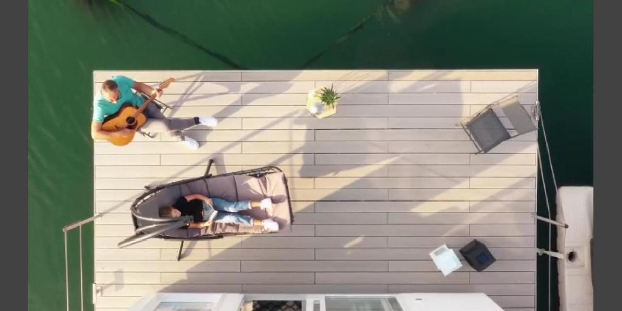 Marina Degli Estensi Floating Resort Llido Degli Estensi Exterior foto